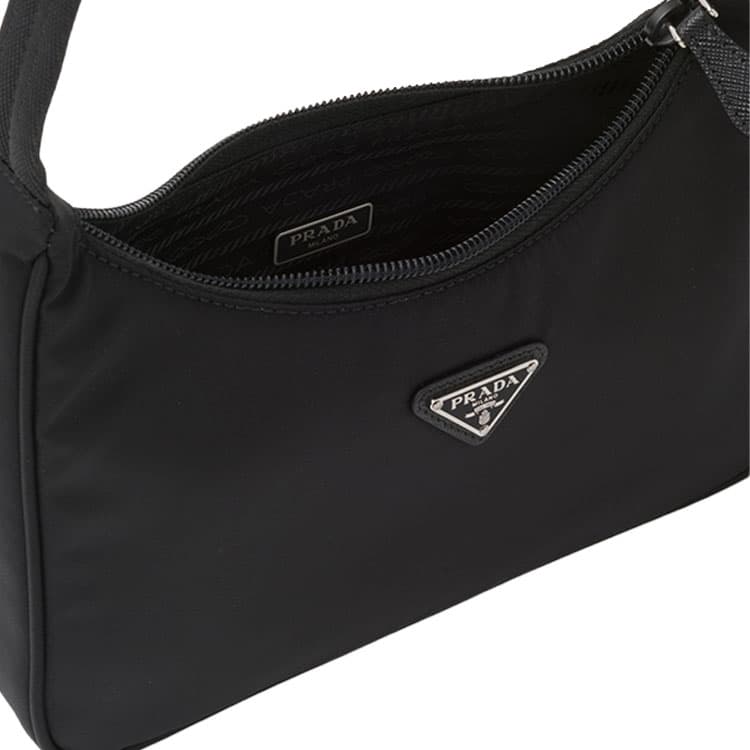 Мини-сумка Prada Re-Edition 2000 Hobo Black - изображение 7