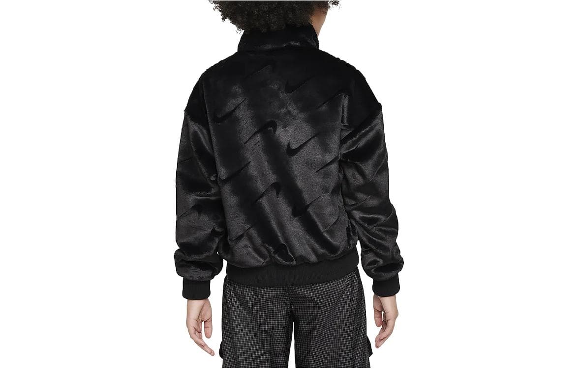 Nike Sportswear - изображение 2