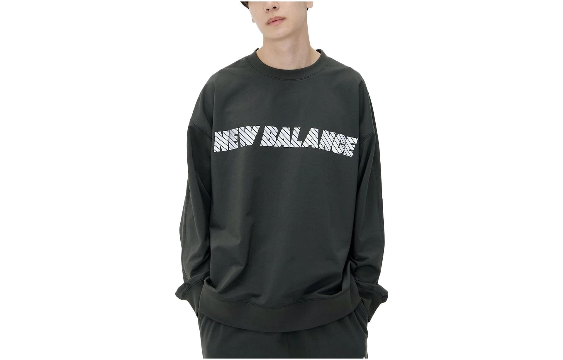 Худи New Balance MET 24 FW23 Logo - изображение 3