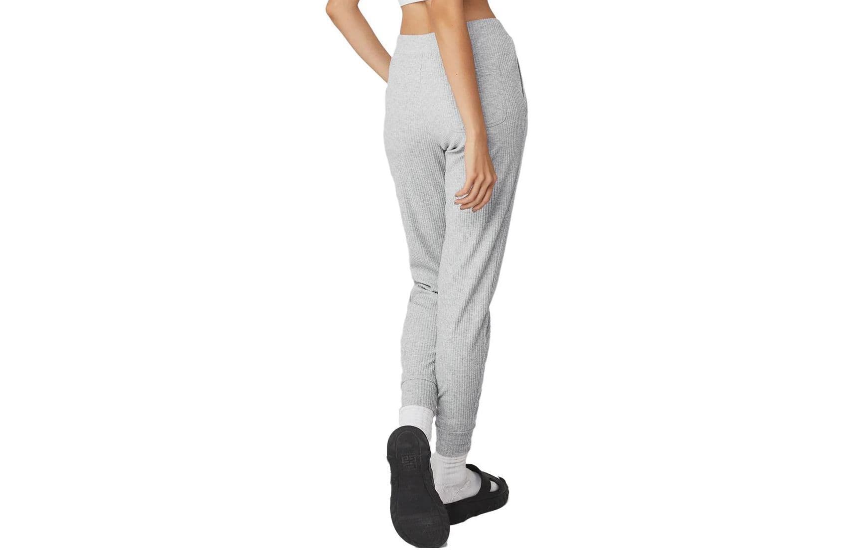 Штаны alo yoga MUSE SWEATPANT - изображение 2