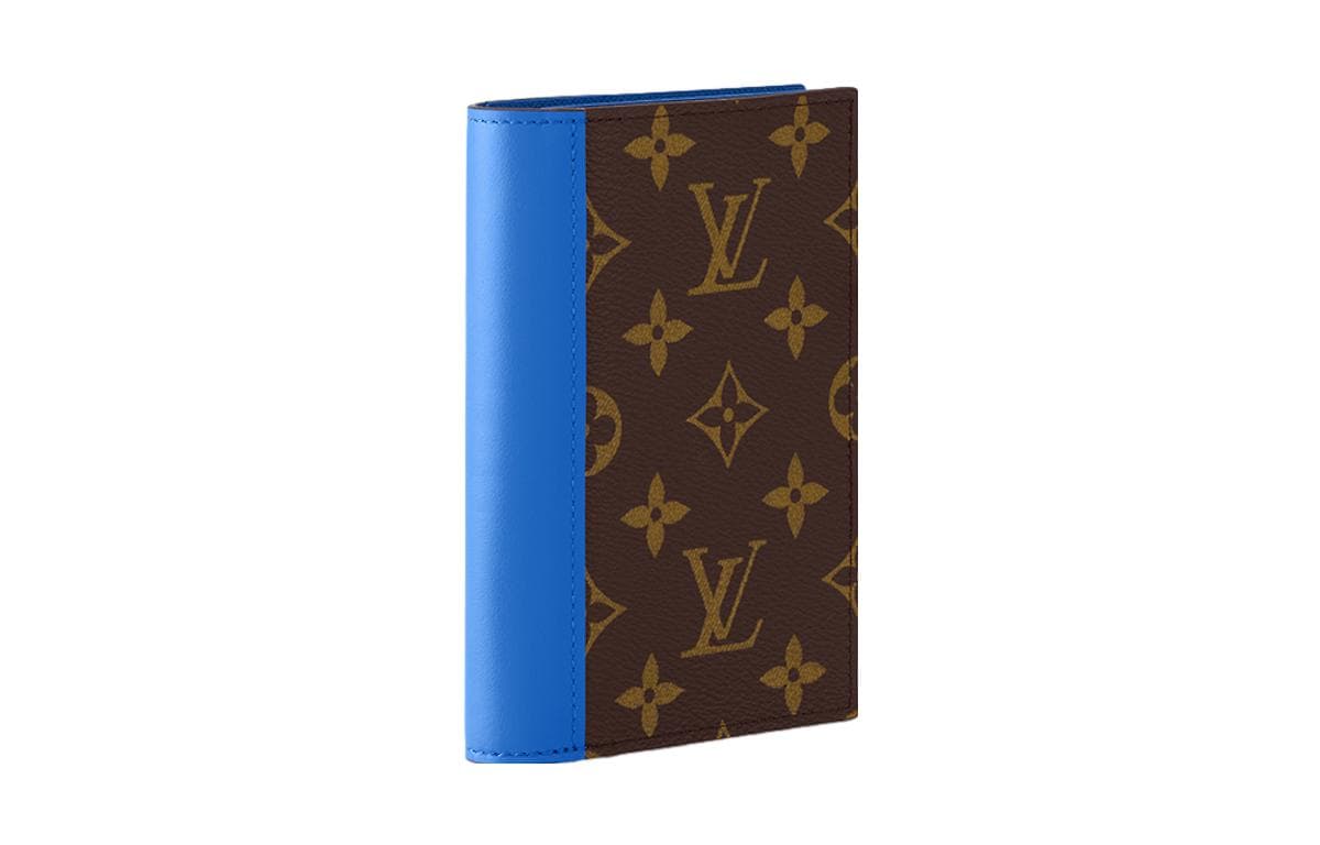 Обложка для паспорта LOUIS VUITTON - изображение 2