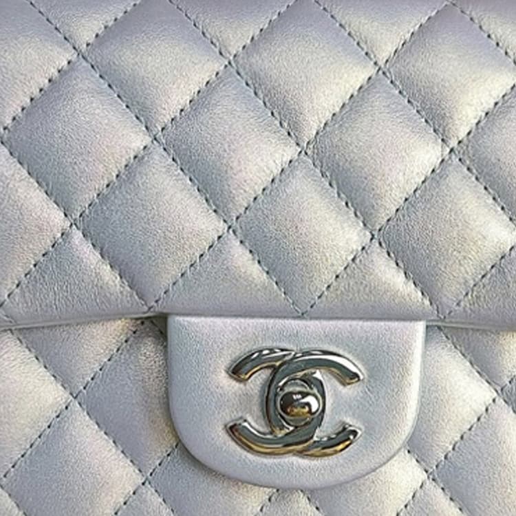 Сумка через плечо CHANEL Classic Flap CF - изображение 2