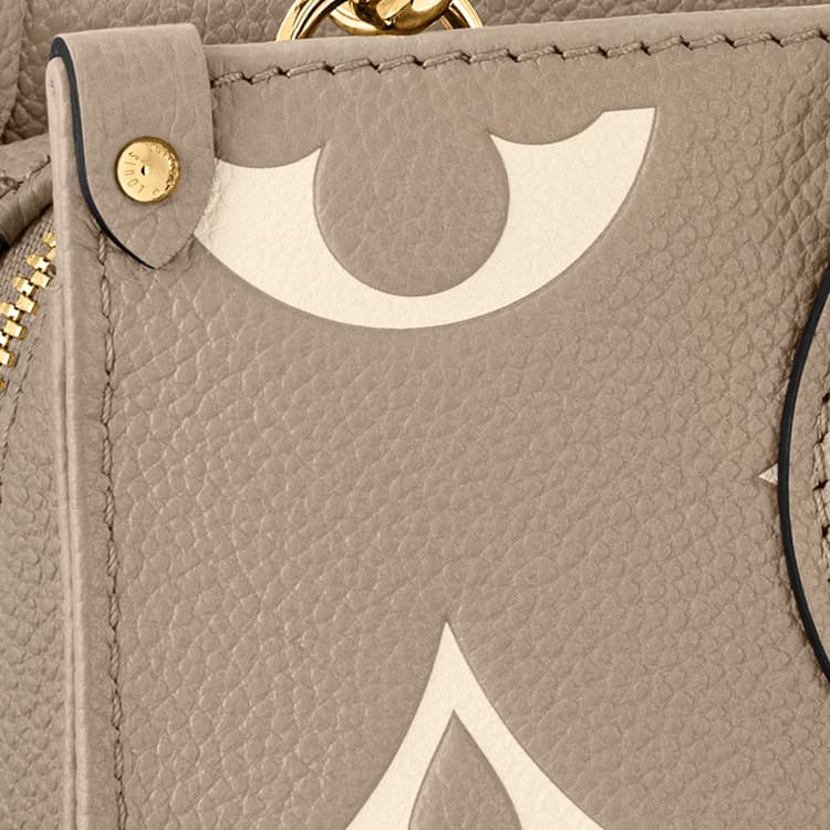 Сумка LOUIS VUITTON ONTHEGO - изображение 5