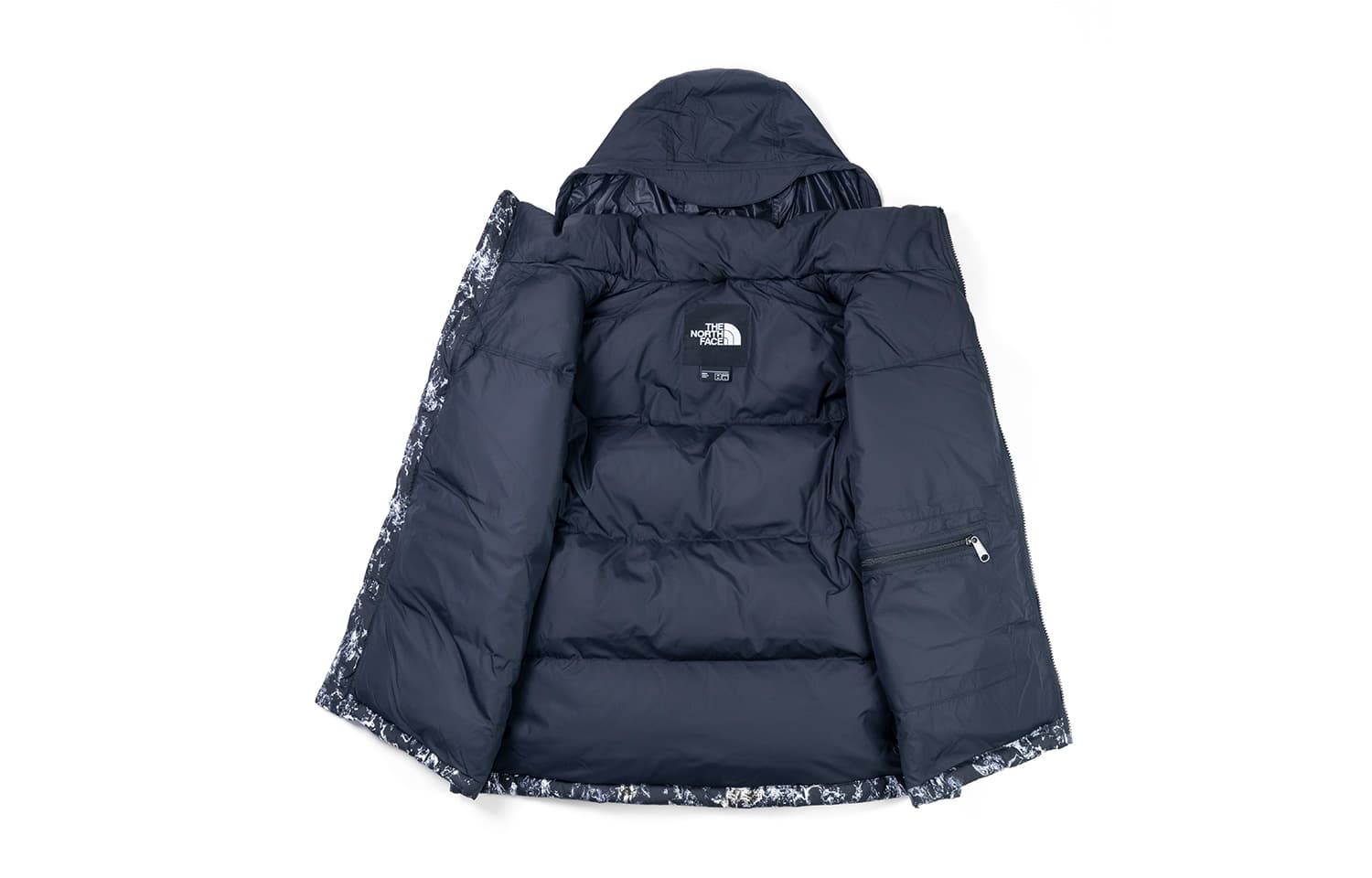Зимняя куртка The North Face 1996 Nuptse Black - изображение 2