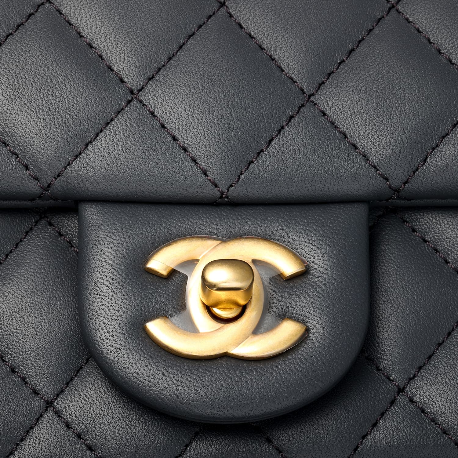 Сумка через плечо CHANEL 23K Small Gold Ball Flap Bag - изображение 5