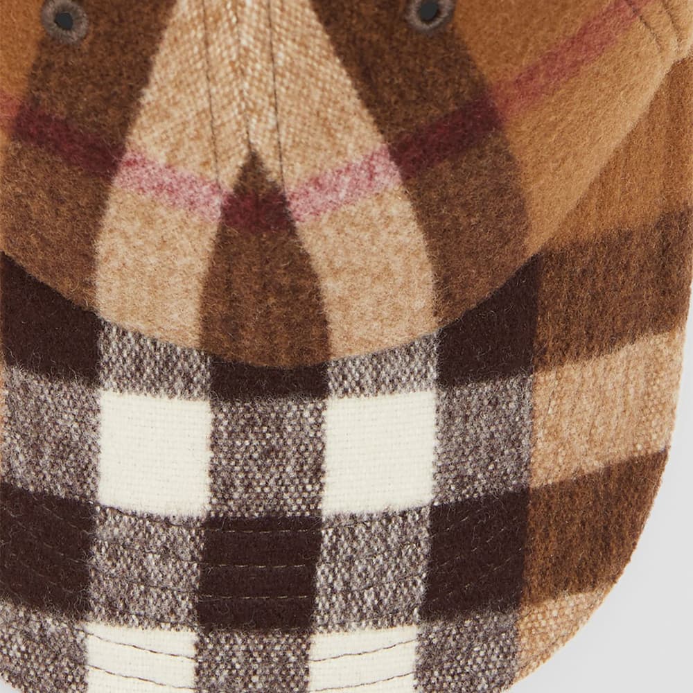 Кепка Burberry - изображение 6