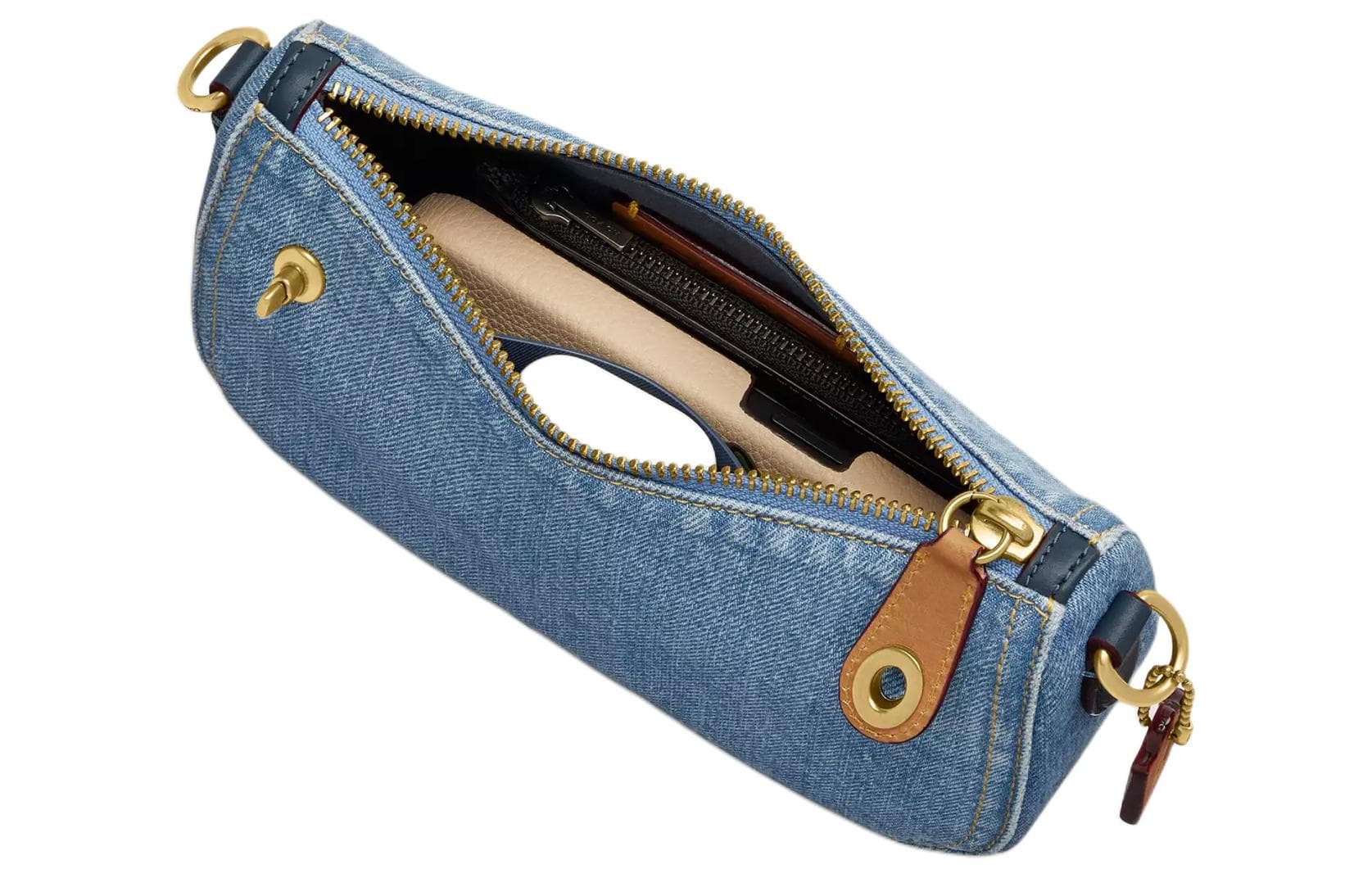 Мини-сумка COACH Swinger 20 - изображение 4