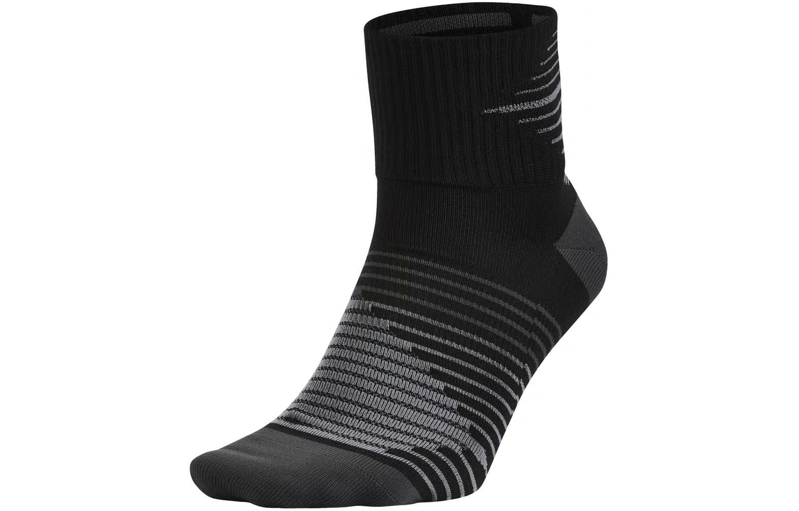 Носки Nike DRI-FIT LIGHTWEIGHT QUARTER 1 - изображение 1
