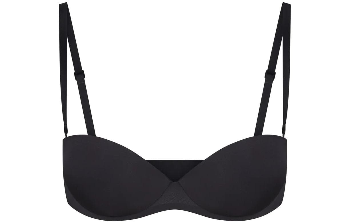Трусы SKIMS ULTIMATE BRA STRAPLESS PUSH-UP BRA ONYX - изображение 2