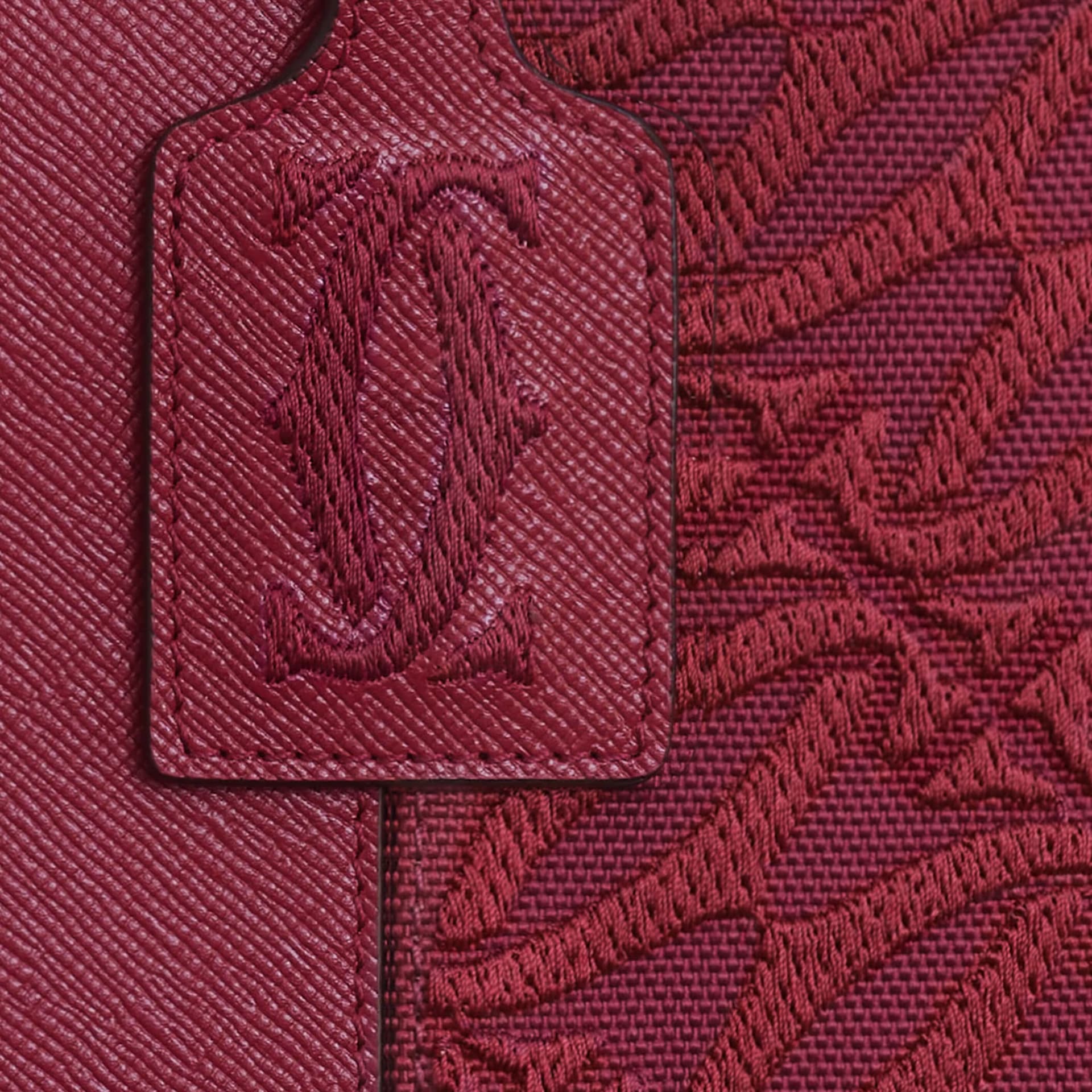 Мини-сумка Cartier C de Cartier Cherry Red - изображение 5