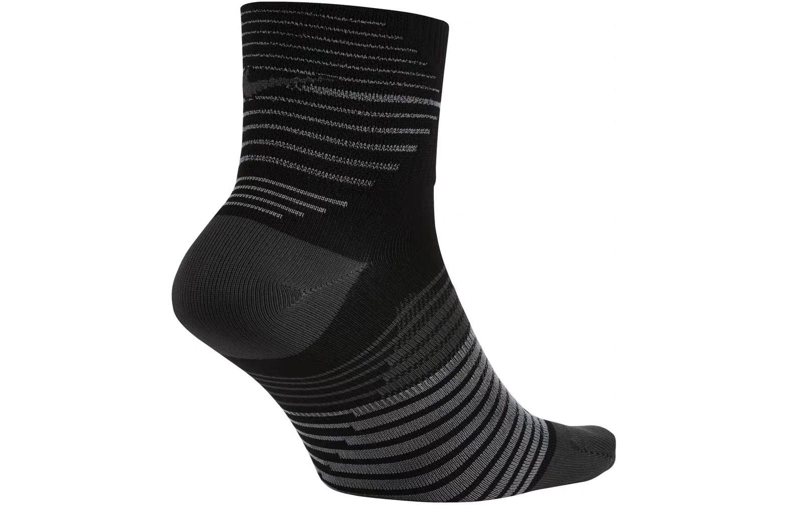Носки Nike DRI-FIT LIGHTWEIGHT QUARTER 1 - изображение 2