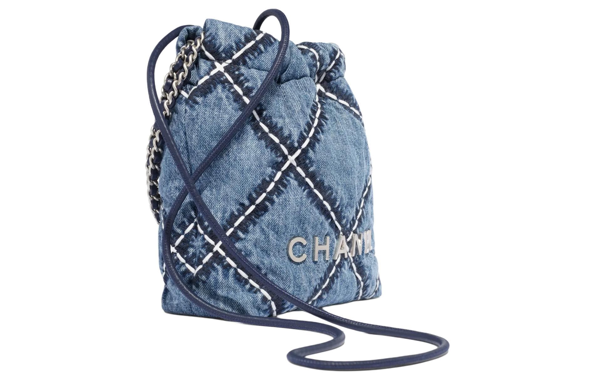 Сумка CHANEL 24P Logo - изображение 3