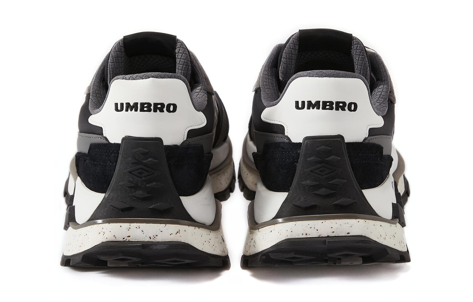 Кроссовки Umbro Classic Retro Low-Top Sneakers - изображение 4