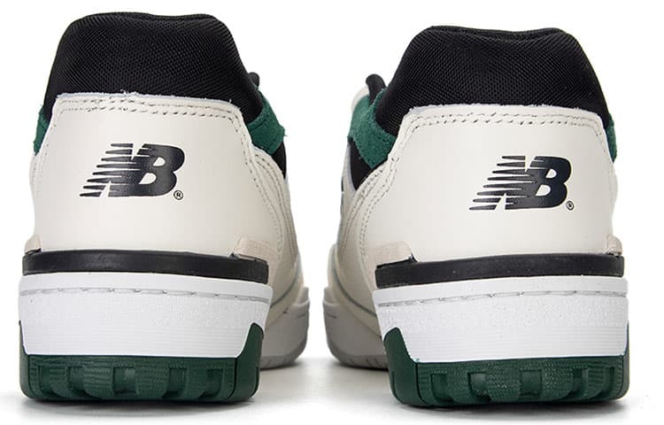 Ретро баскетбольные кроссовки New Balance 550 White Green Black - изображение 4
