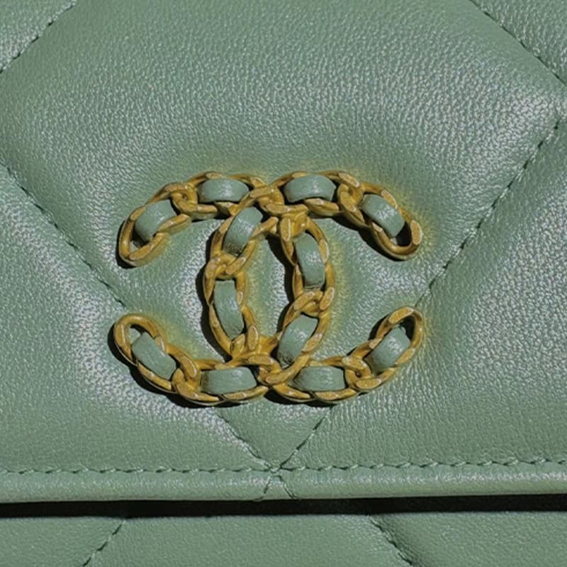 Сумка через плечо CHANEL 19Bag Mini - изображение 6