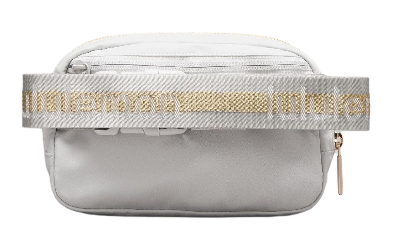 Поясная сумка lululemon 1L Everywhere - изображение 2