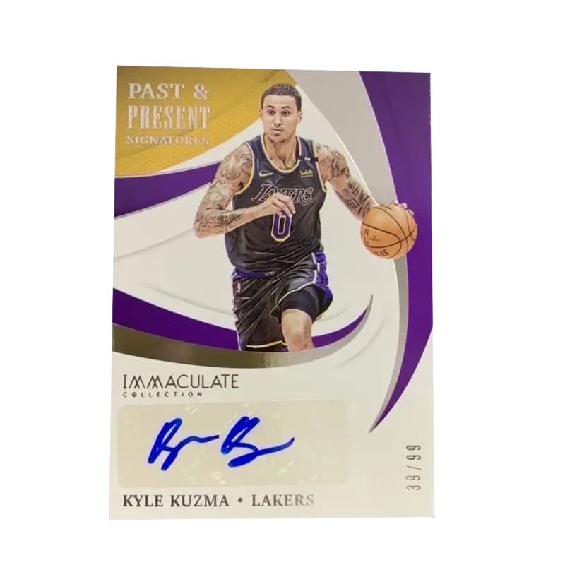 Коллекционные карточки PANINI 2020-21 Imm 3999 - изображение 1