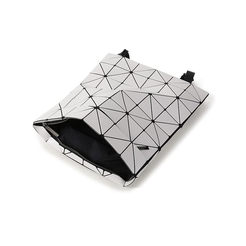 Рюкзак ISSEY MIYAKE BLOCKY Backpack Light Gray - изображение 7