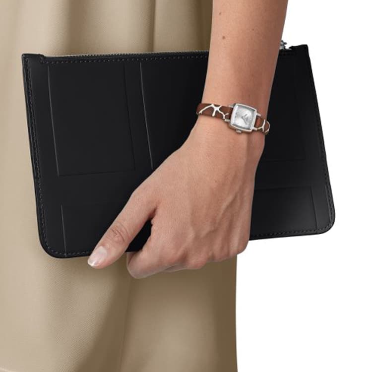 Часы TISSOT 30 20mm T058.109.17.036.00 - изображение 5