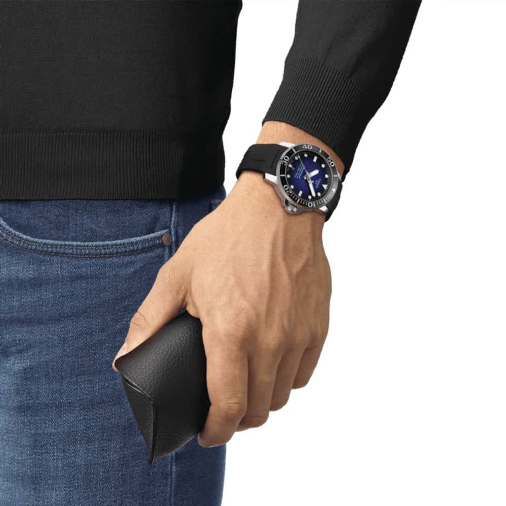 Часы Tissot Seastar T1204071704100 - изображение 5