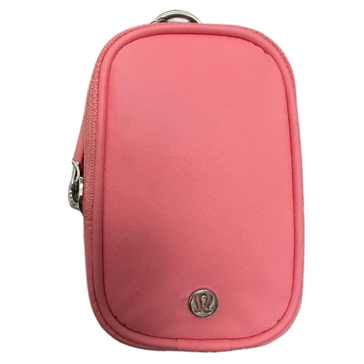 Ключница lululemon Athletica nano - изображение 1