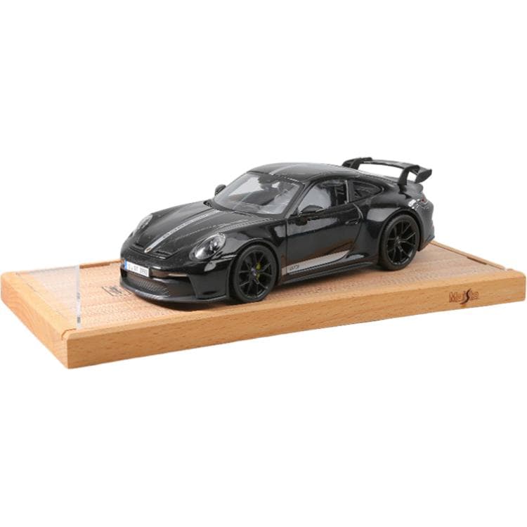 Maisto Porsche911 GT3 118 - изображение 4