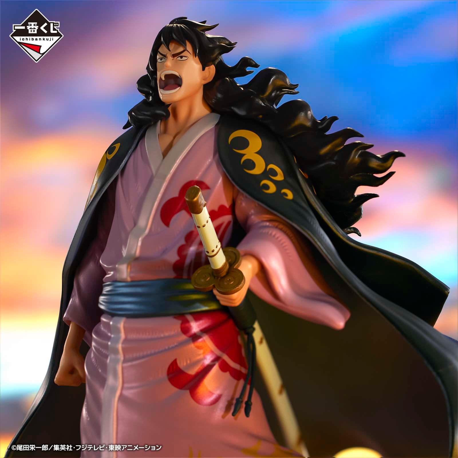 Фигурка BANDAI A 20cm - изображение 2