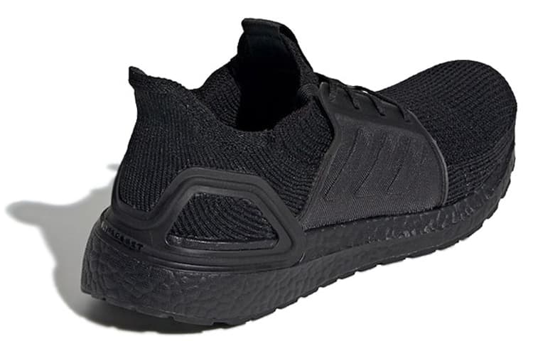 Кроссовки для бега adidas Ultraboost 19 Triple Black - изображение 4