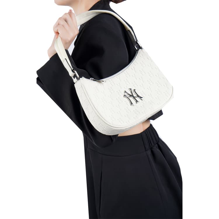 Мини-сумка MLB Monogram NY Yankees Cream White - изображение 5