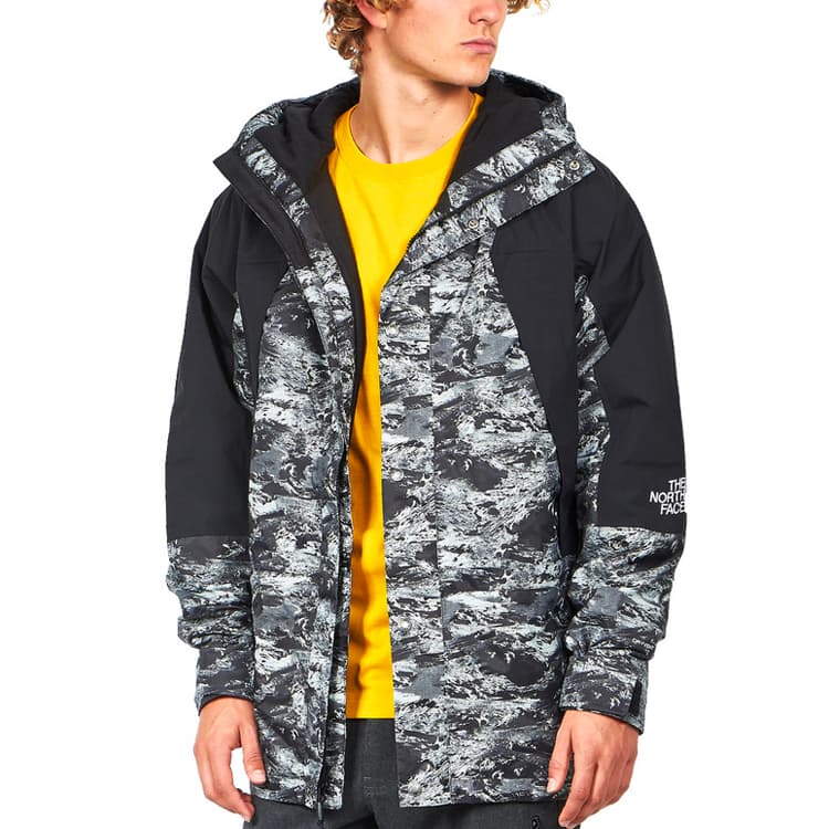 Демисезонная куртка THE NORTH FACE - изображение 5