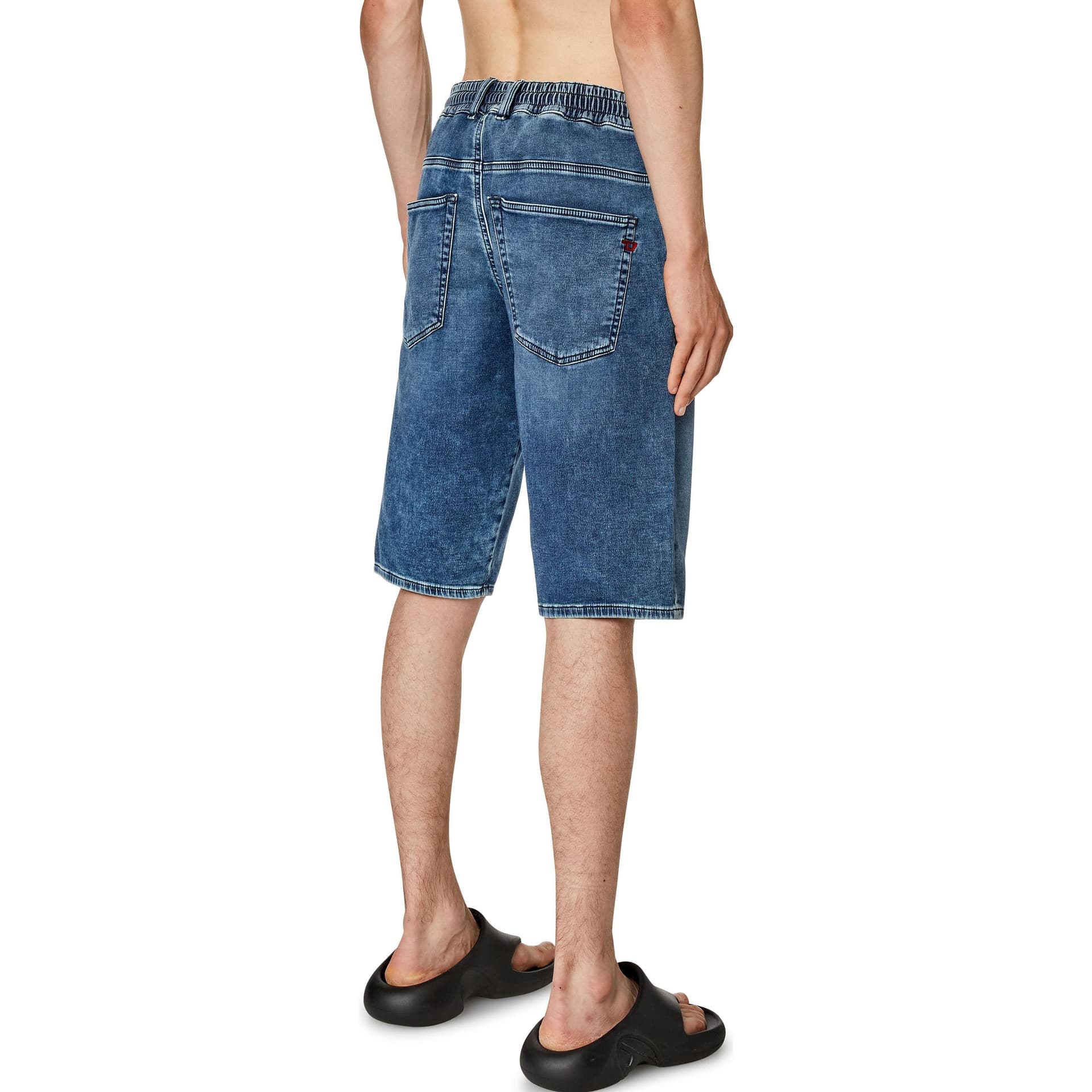 Джинсовые шорты DIESEL Shorts In Track Denim With Lived-In Look - изображение 3