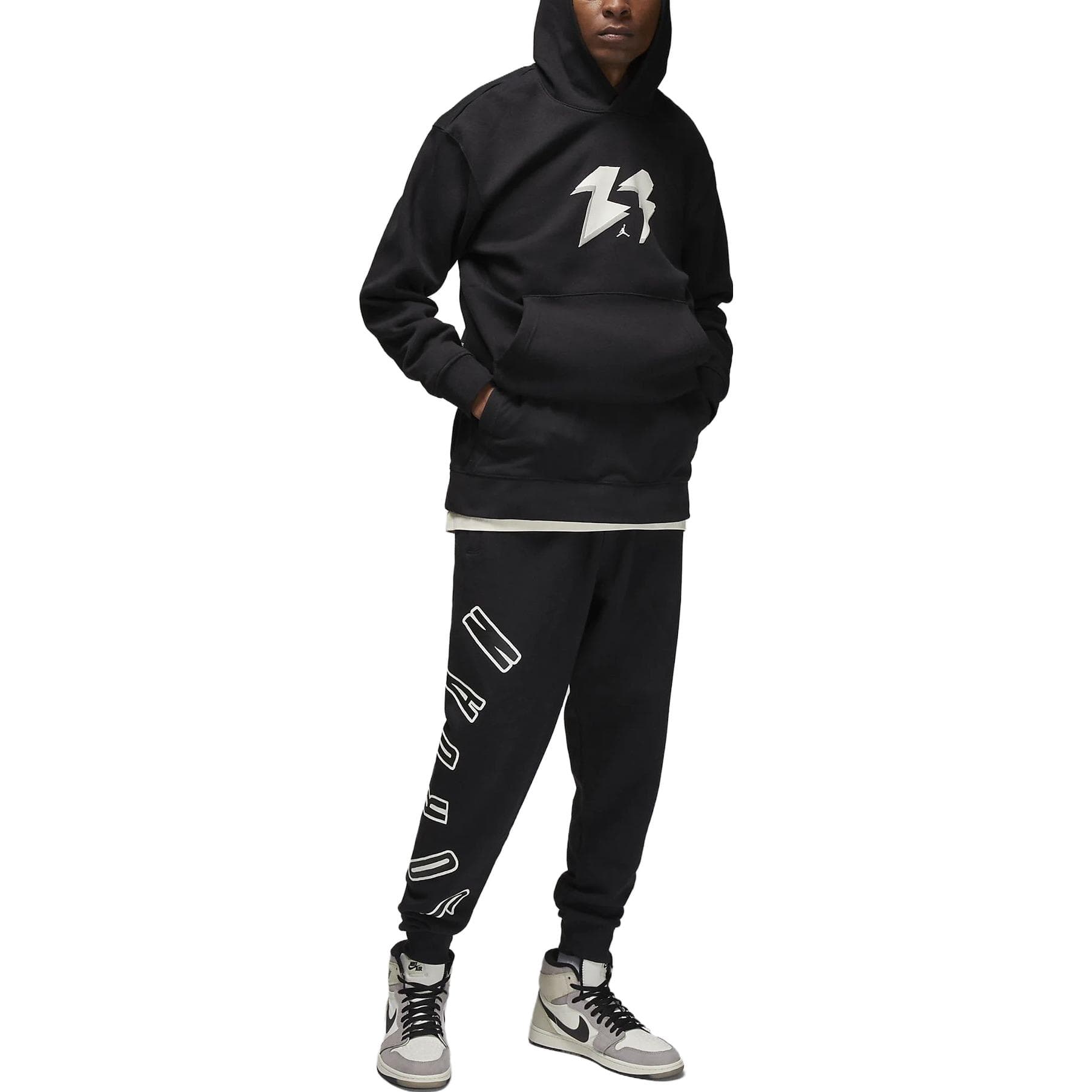 Штаны Jordan Logo Print Jogger Pants Black - изображение 4