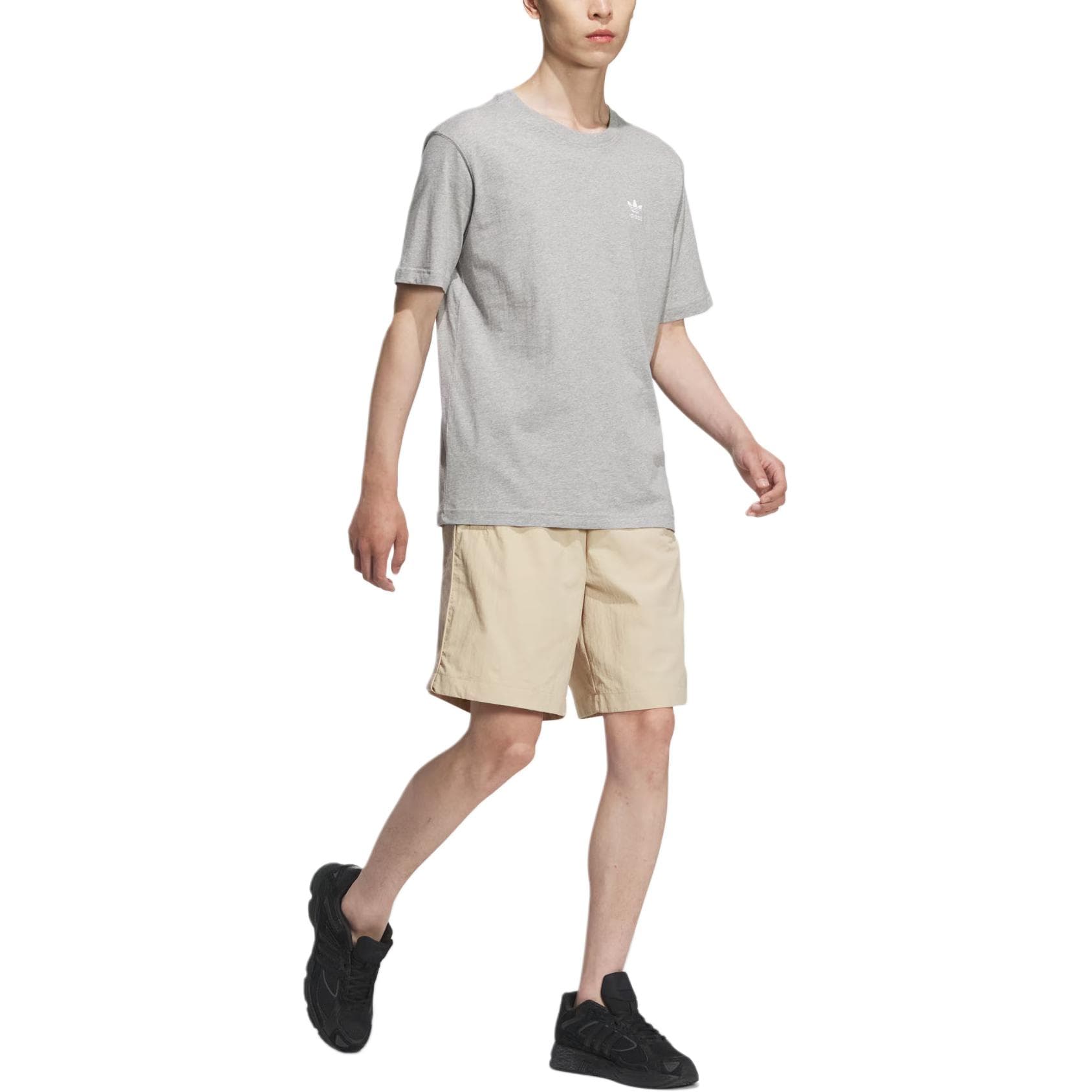 Шорты adidas - изображение 2