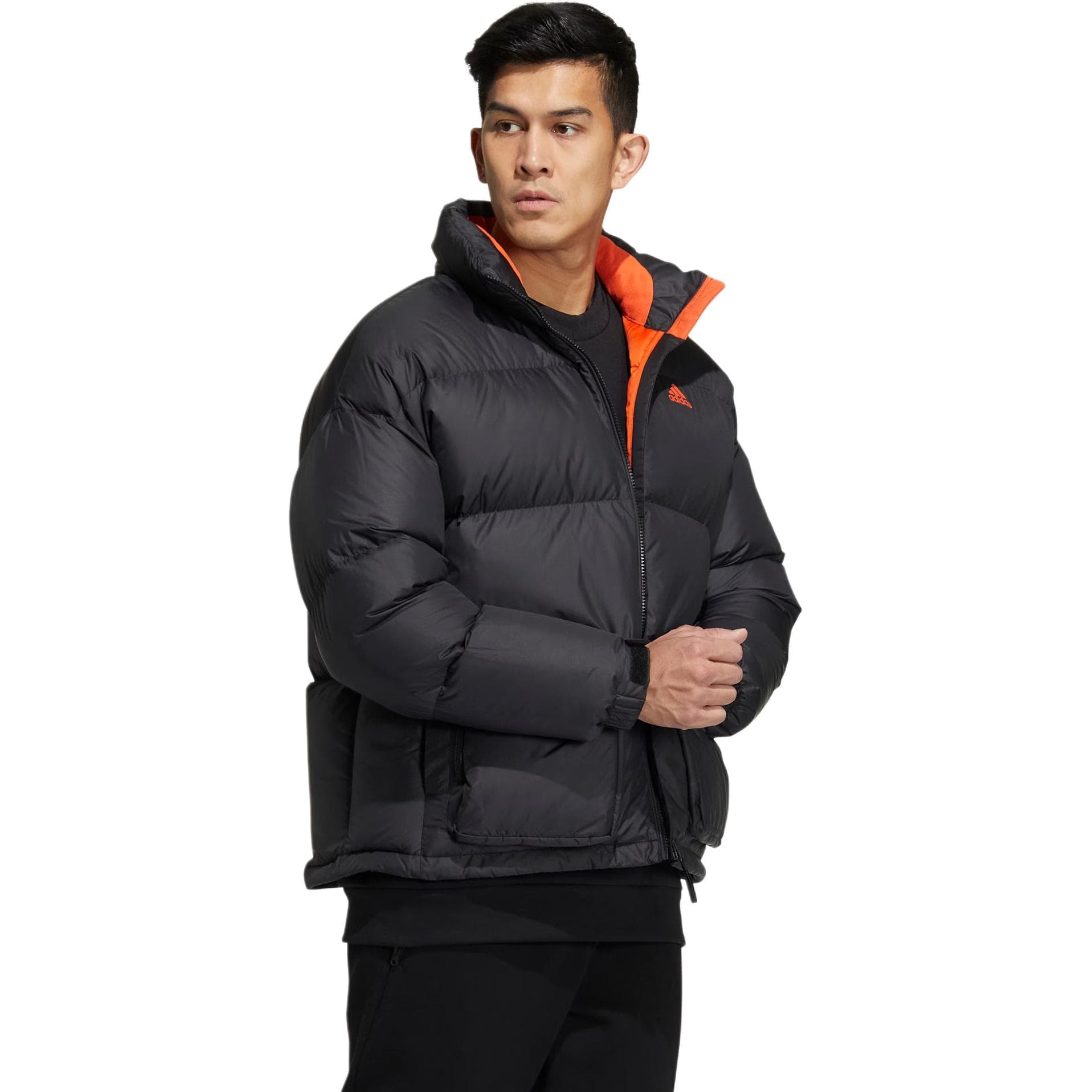Зимняя куртка adidas - изображение 4