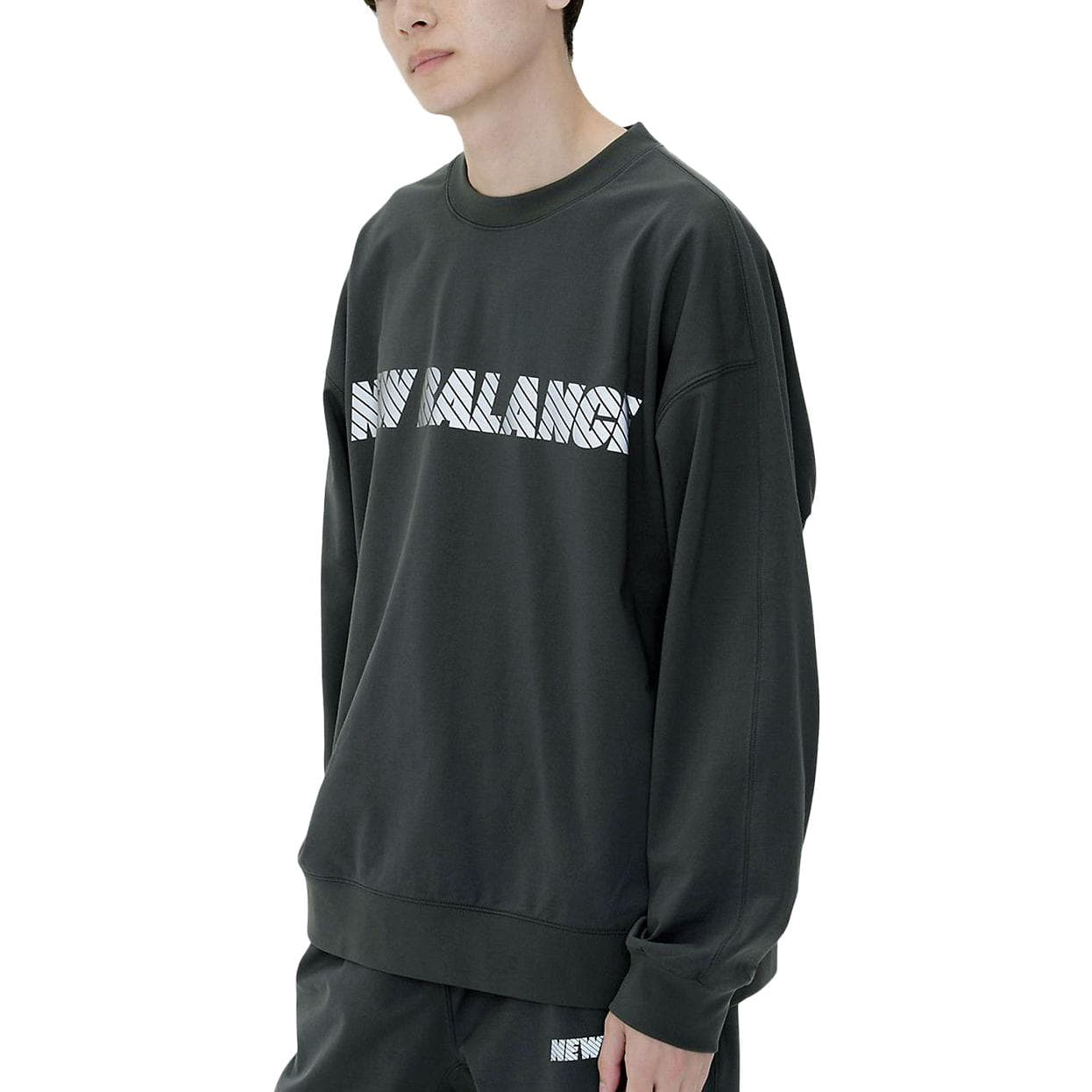 Худи New Balance MET 24 FW23 Logo - изображение 5