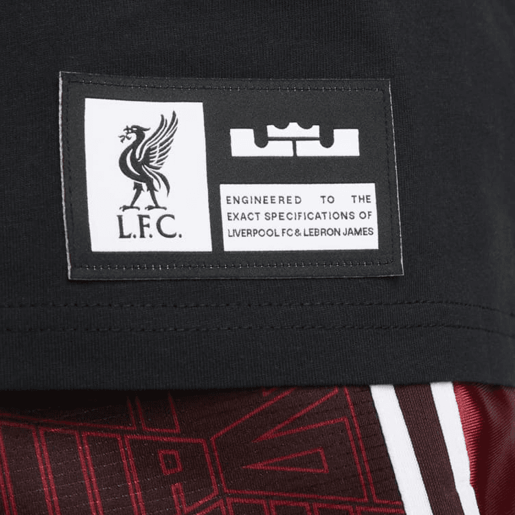 Футболка Nike x LeBron James x Liverpool T - изображение 6