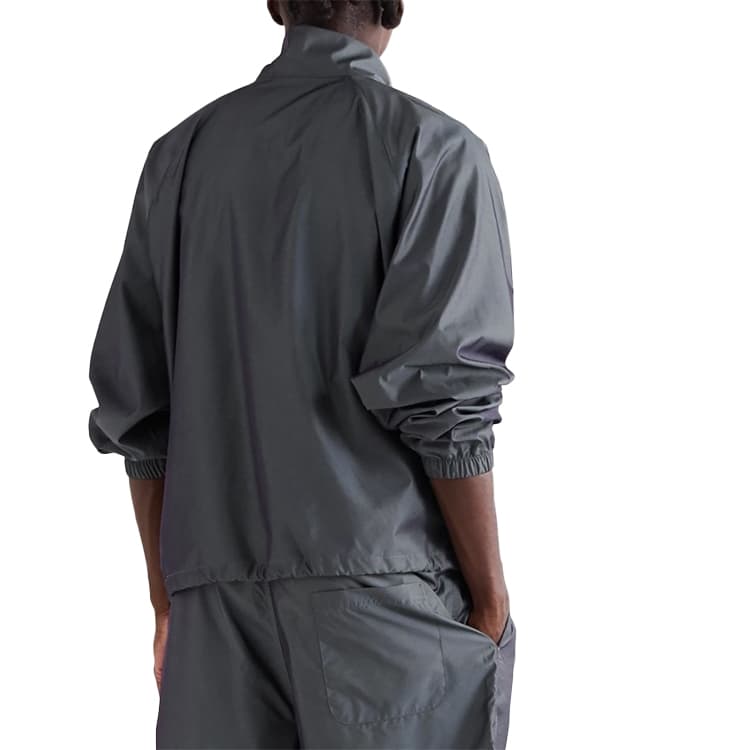 Демисезонная куртка Fear of God Essentials 3M - изображение 3
