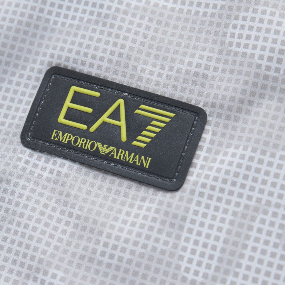 Куртка EMPORIO ARMANI EA7 FW23 - изображение 6