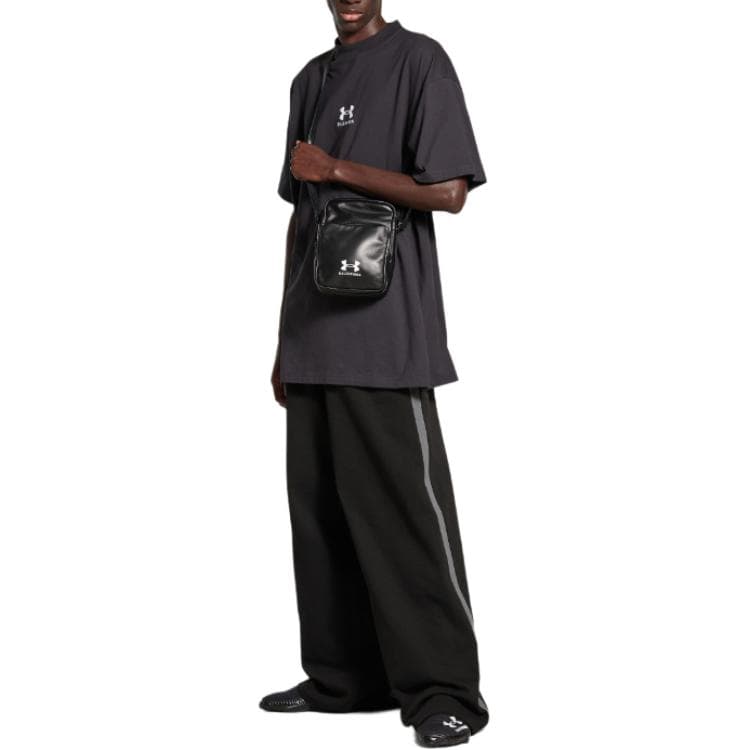 Футболка Balenciaga x Under Armour SS25 - изображение 3