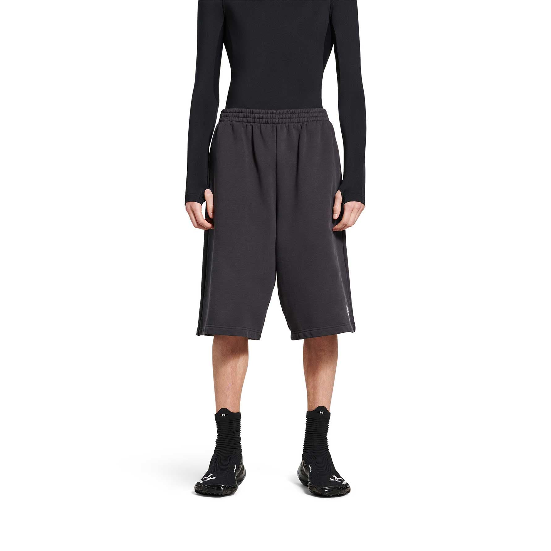Шорты Balenciaga x Under Armour SS25 Logo Print Shorts - изображение 3