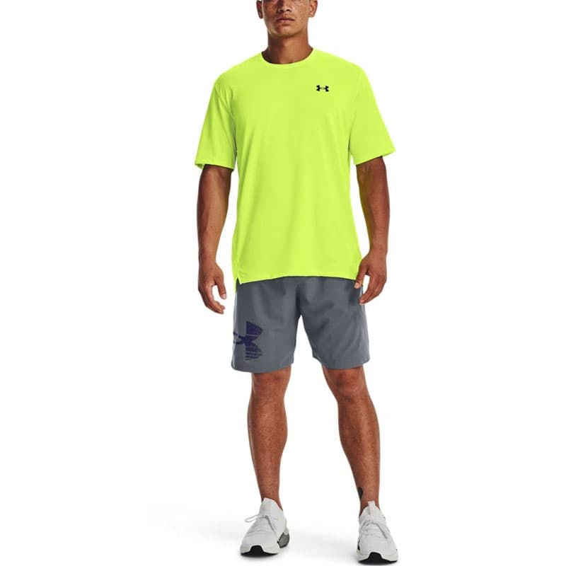 Тренировочные штаны Under Armour Logo Print Woven Shorts - изображение 5