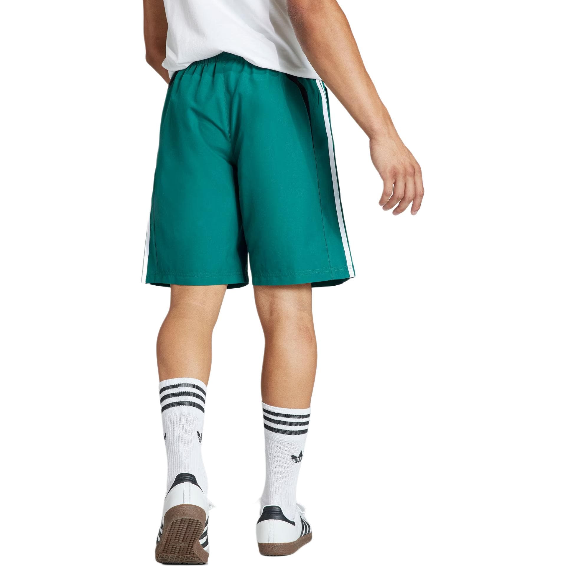 Тренировочные штаны adidas originals Oversized Shorts - изображение 5