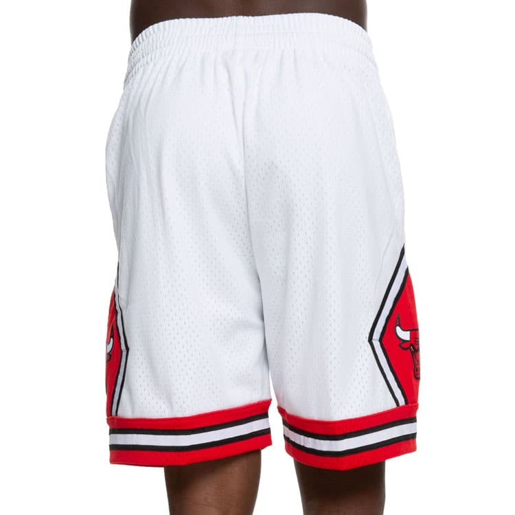 Баскетбольные шорты Mitchell Ness SW 97-98 - изображение 5