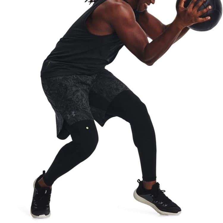 Шорты Under Armour Woven Shorts Black - изображение 4