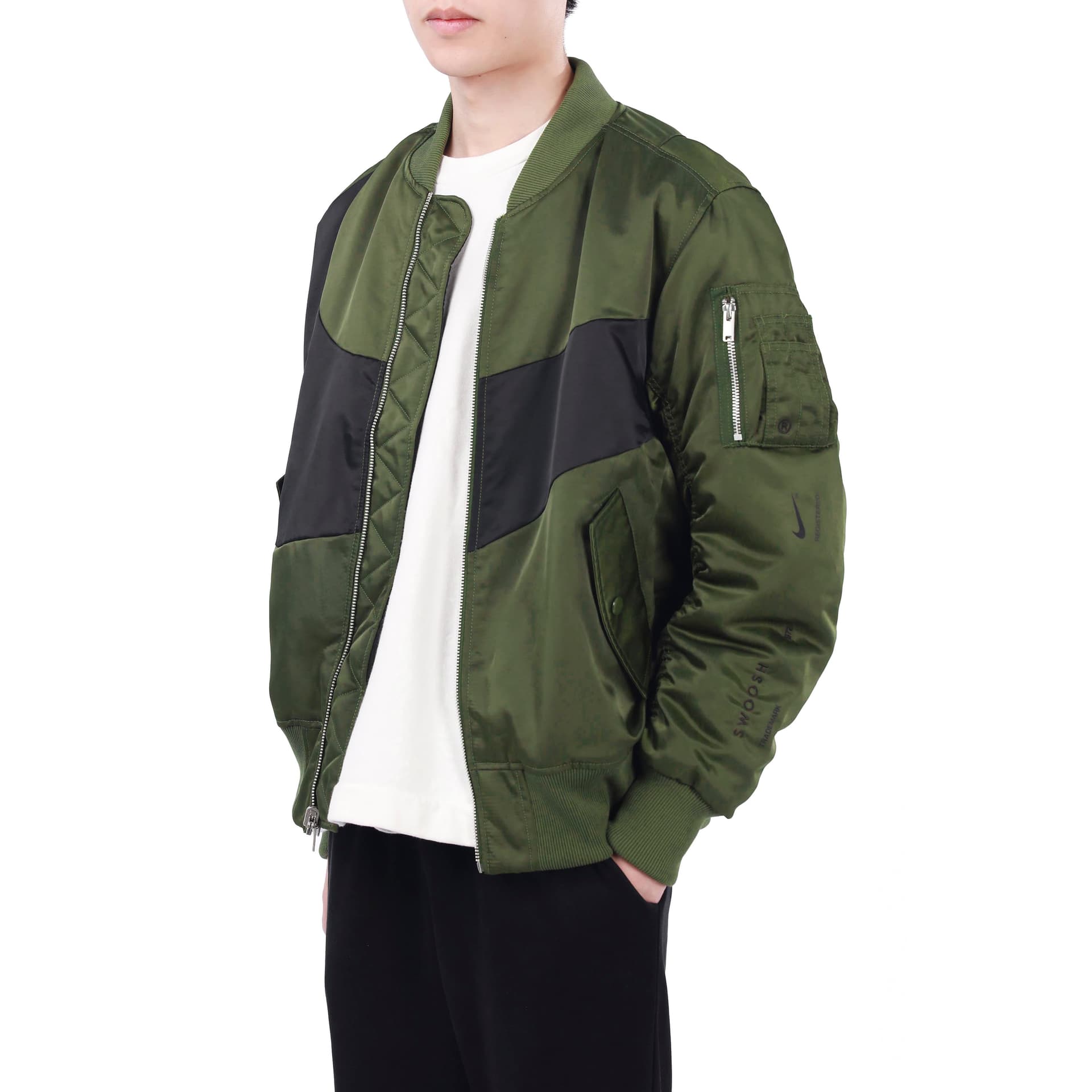 Зимняя куртка пуховик Nike Therma-FIT Swoosh Jacket - изображение 6