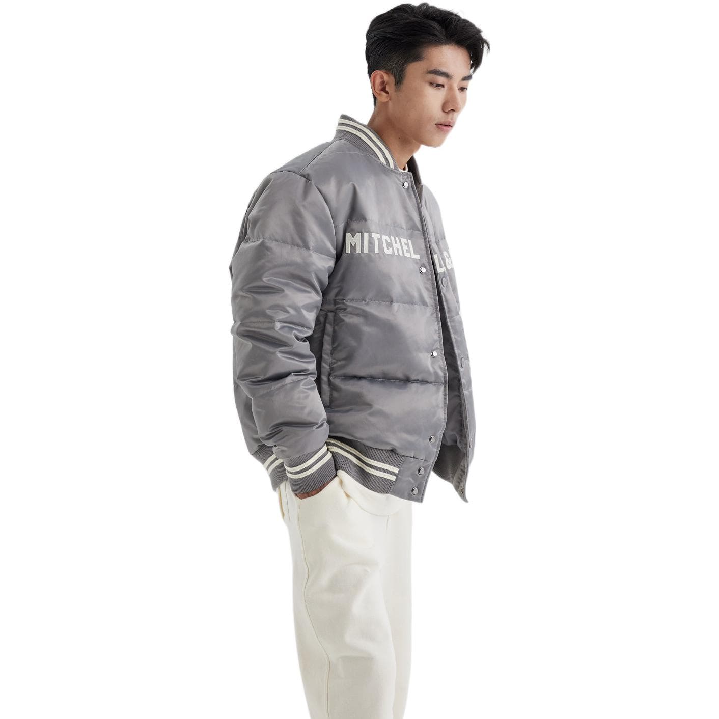 Зимняя куртка Mitchell Ness VLogo - изображение 6