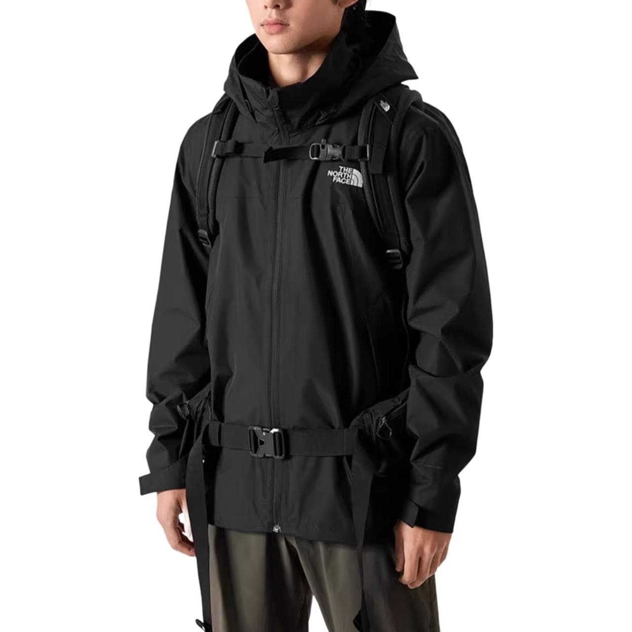 Демисезонная куртка THE NORTH FACE - изображение 3