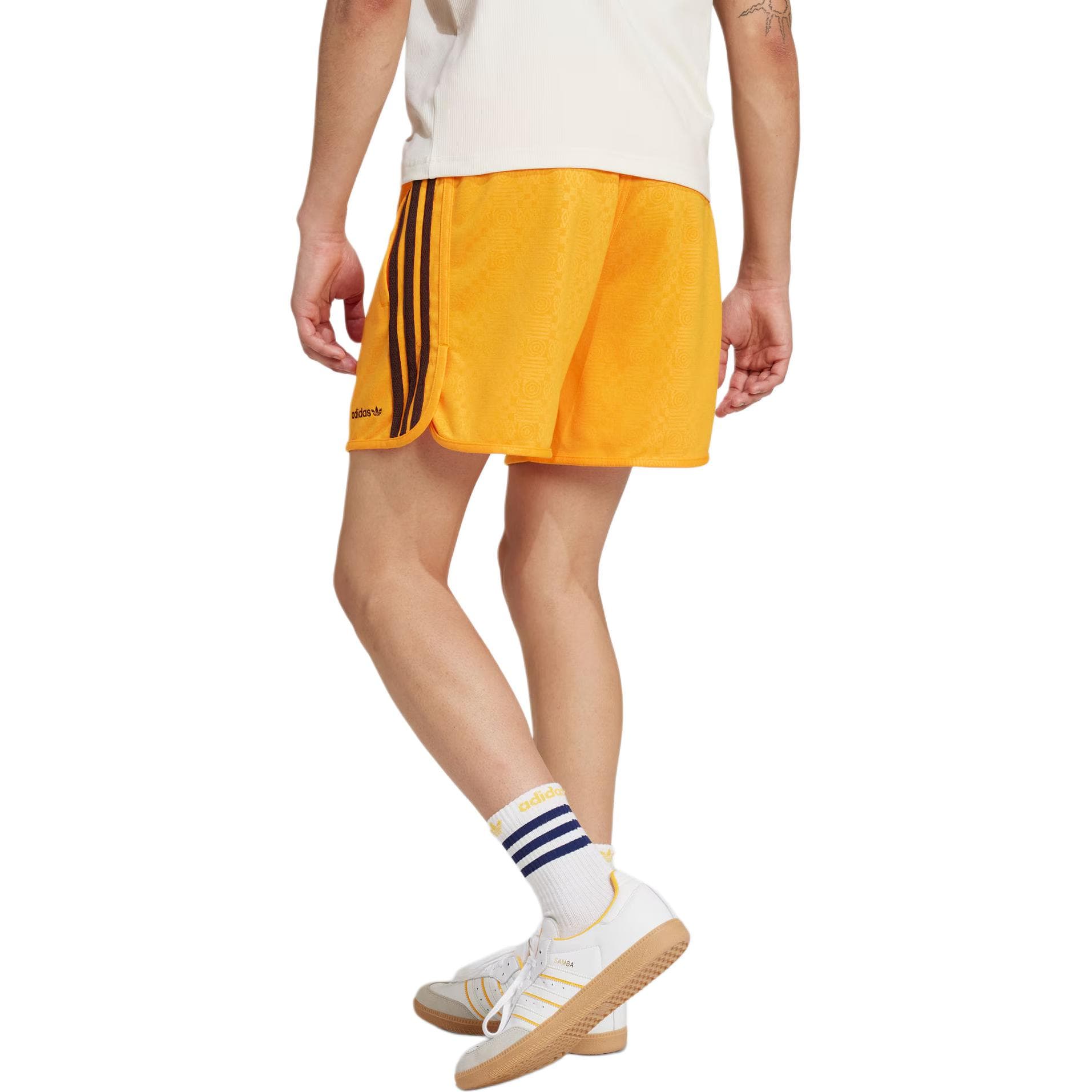 Шорты adidas - изображение 3