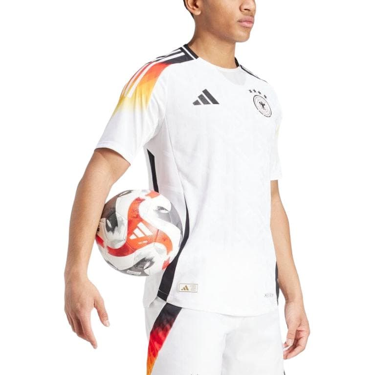 Футболка adidas 2024 LogoT - изображение 5