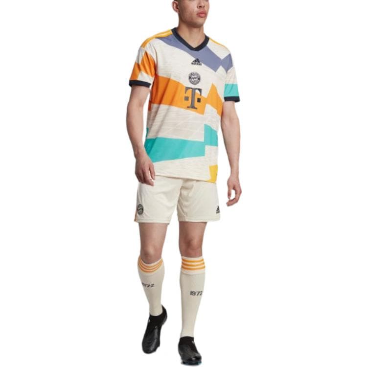Футболка adidas LogoVT - изображение 2